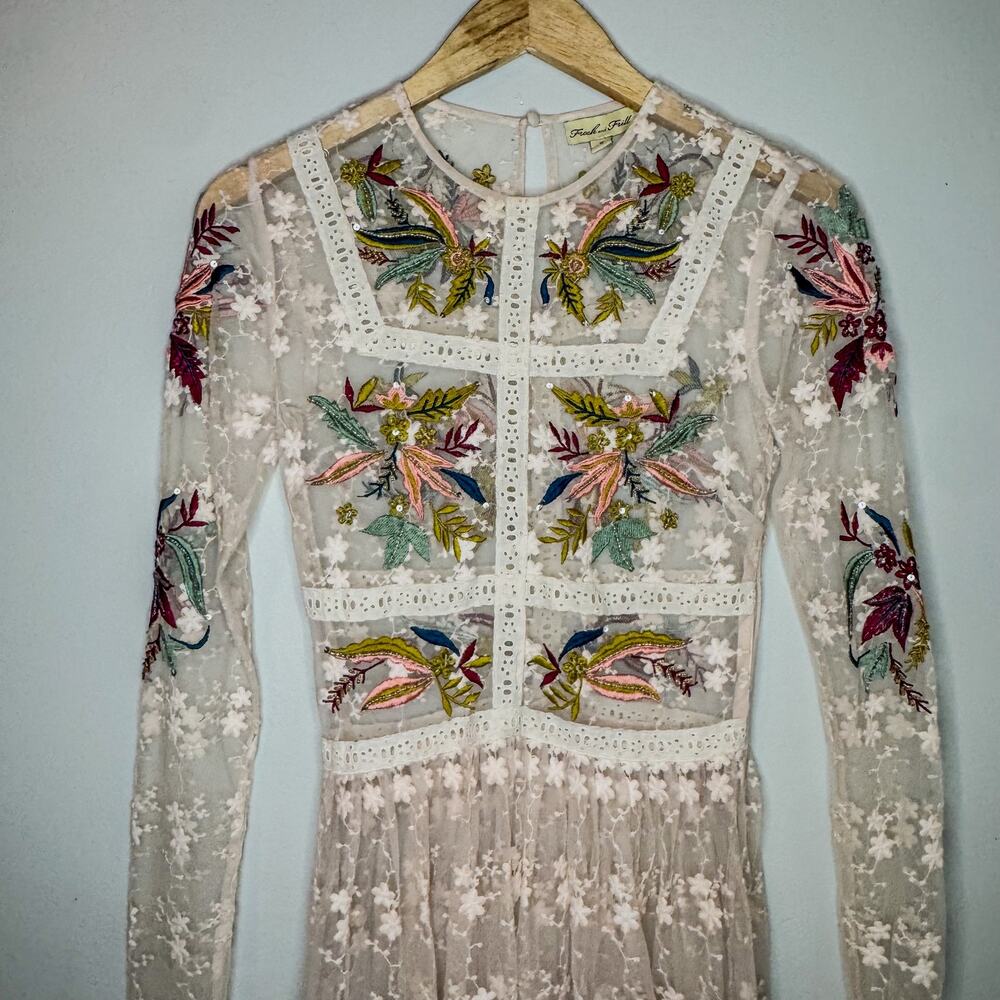 Frock and Frill Floral Embroidered Beaded Mesh Mini Dress Long Sleeve Size 6 - Picture 4 of 5